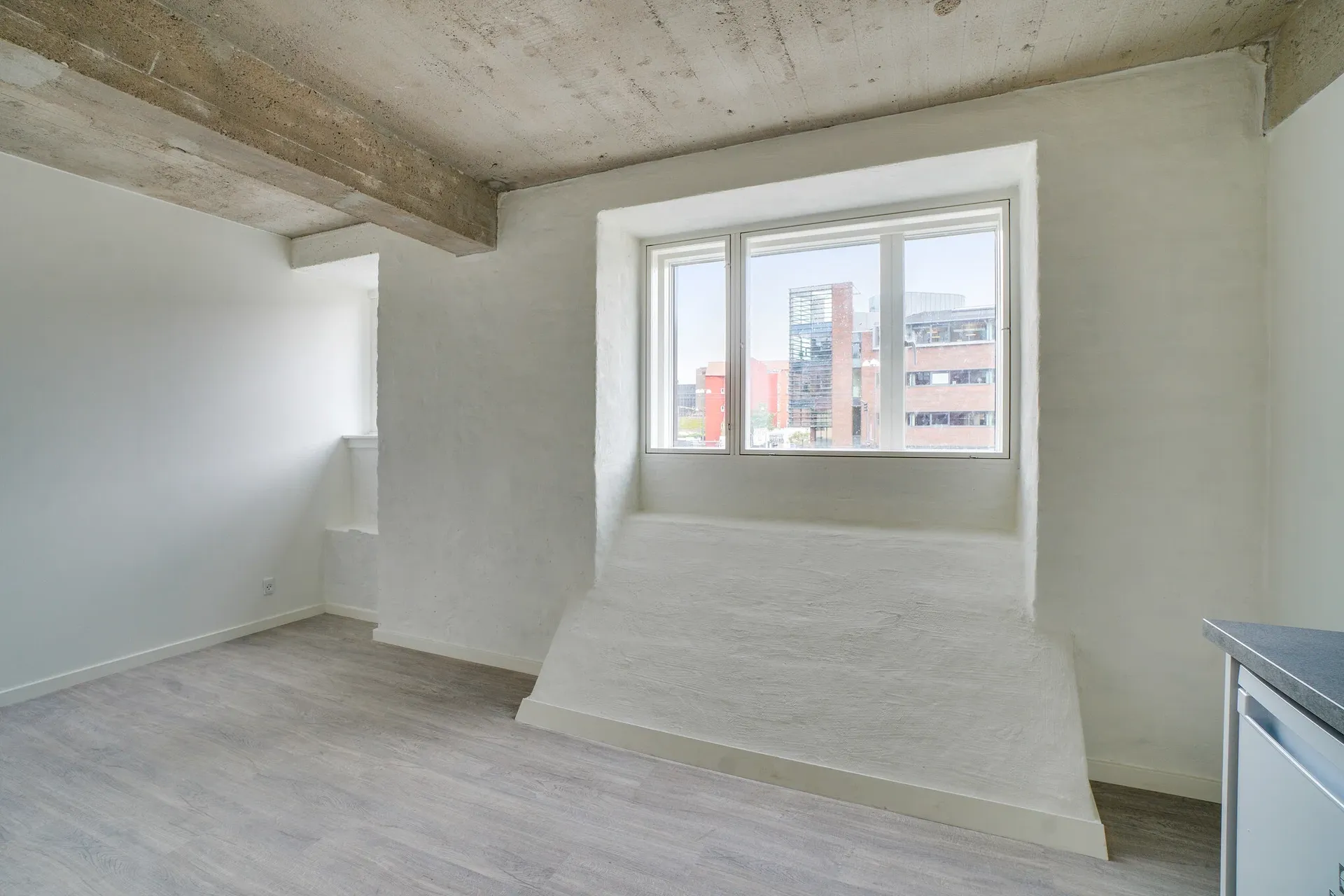 Moderne 1-værelses lejlighed i Odense centrum med fællesfaciliteter - Foto 1