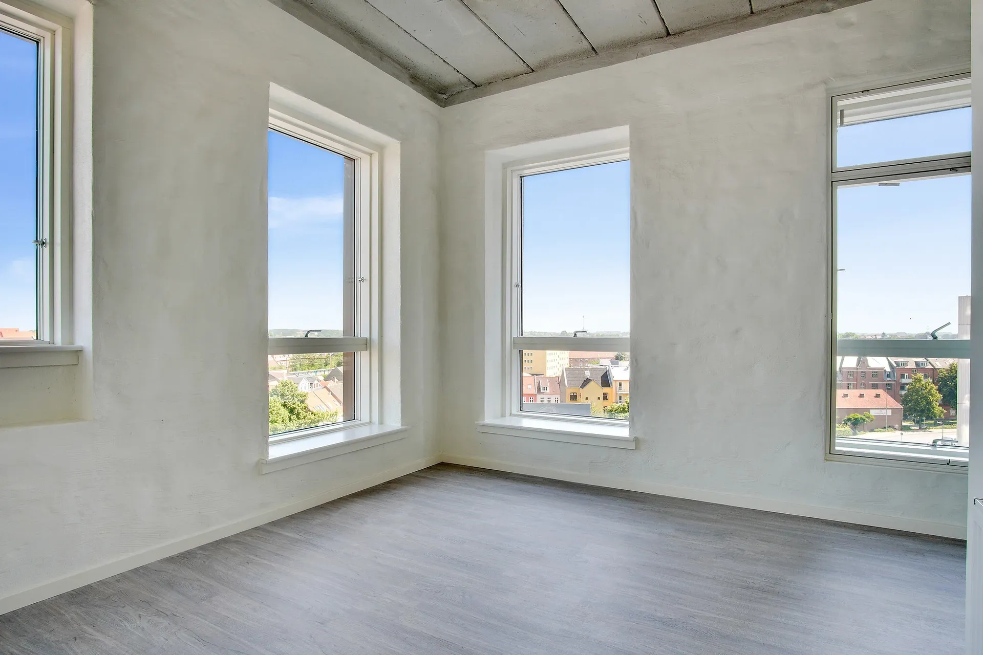 Moderne 1-værelses lejlighed i Odense C - Foto 1