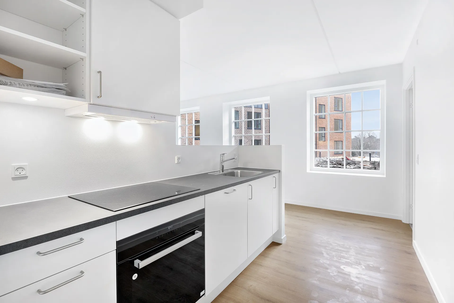 Charmerende 2-værelses lejlighed med terrasse i centrale Frederikssund - Foto 2