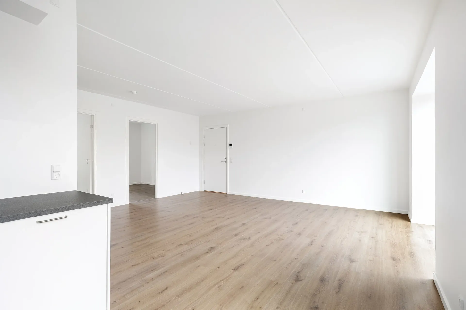 Stilfuld 3-værelses lejlighed med terrasse i centrale Frederikssund - Foto 4