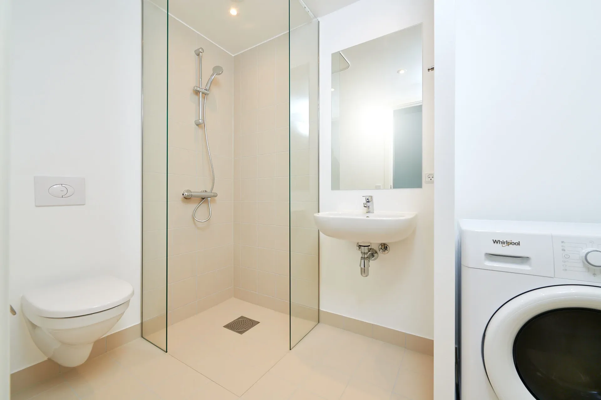 Moderne 1-værelses lejlighed med altan og unikke fællesarealer - Foto 4