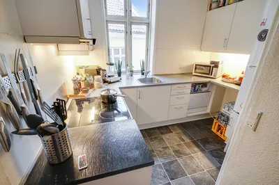 Rummelig 3-værelseslejlighed i centralt Aalborg - Top beliggenhed ved Vesterbro